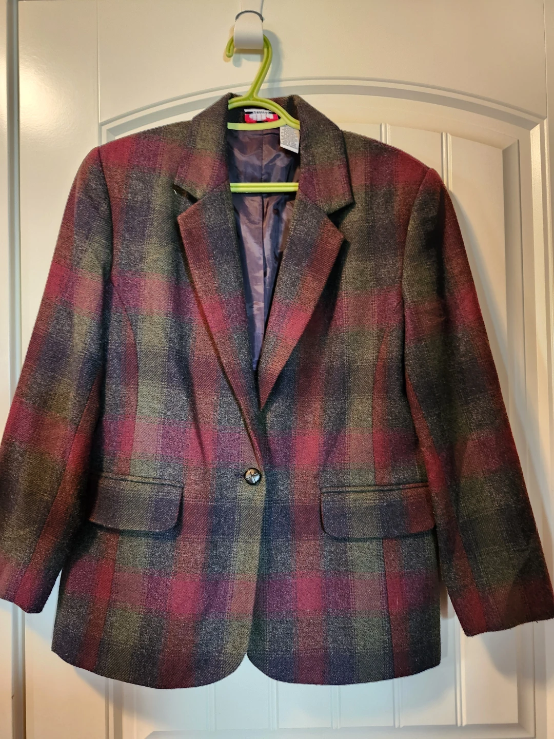 Alia Petites Plaid Blazer Size 6