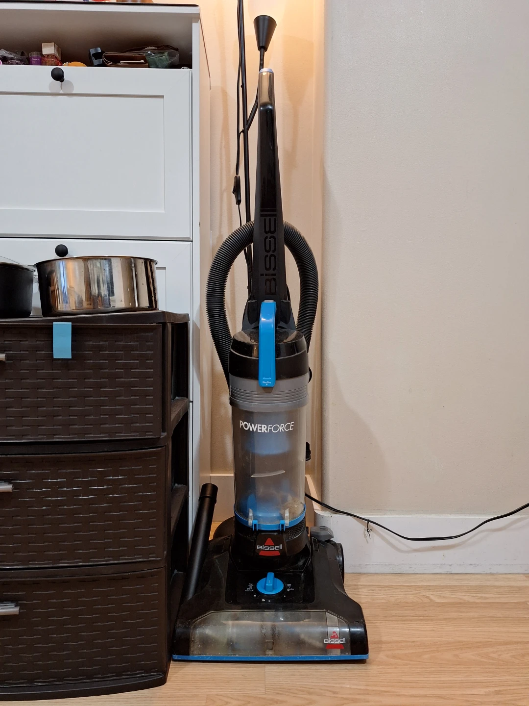 BISSELL PowerForce Bagless Upright Vacuum Cleaner