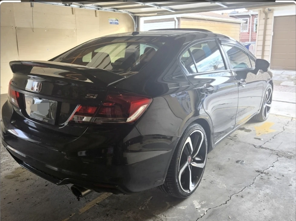 Black Honda Civic Si Sedan - photo 2