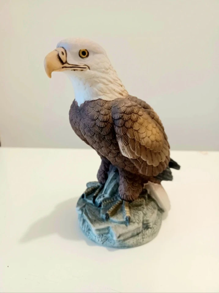Vtg Andrea by Sadek Bald Eagle Porcelain Figurine - photo 3