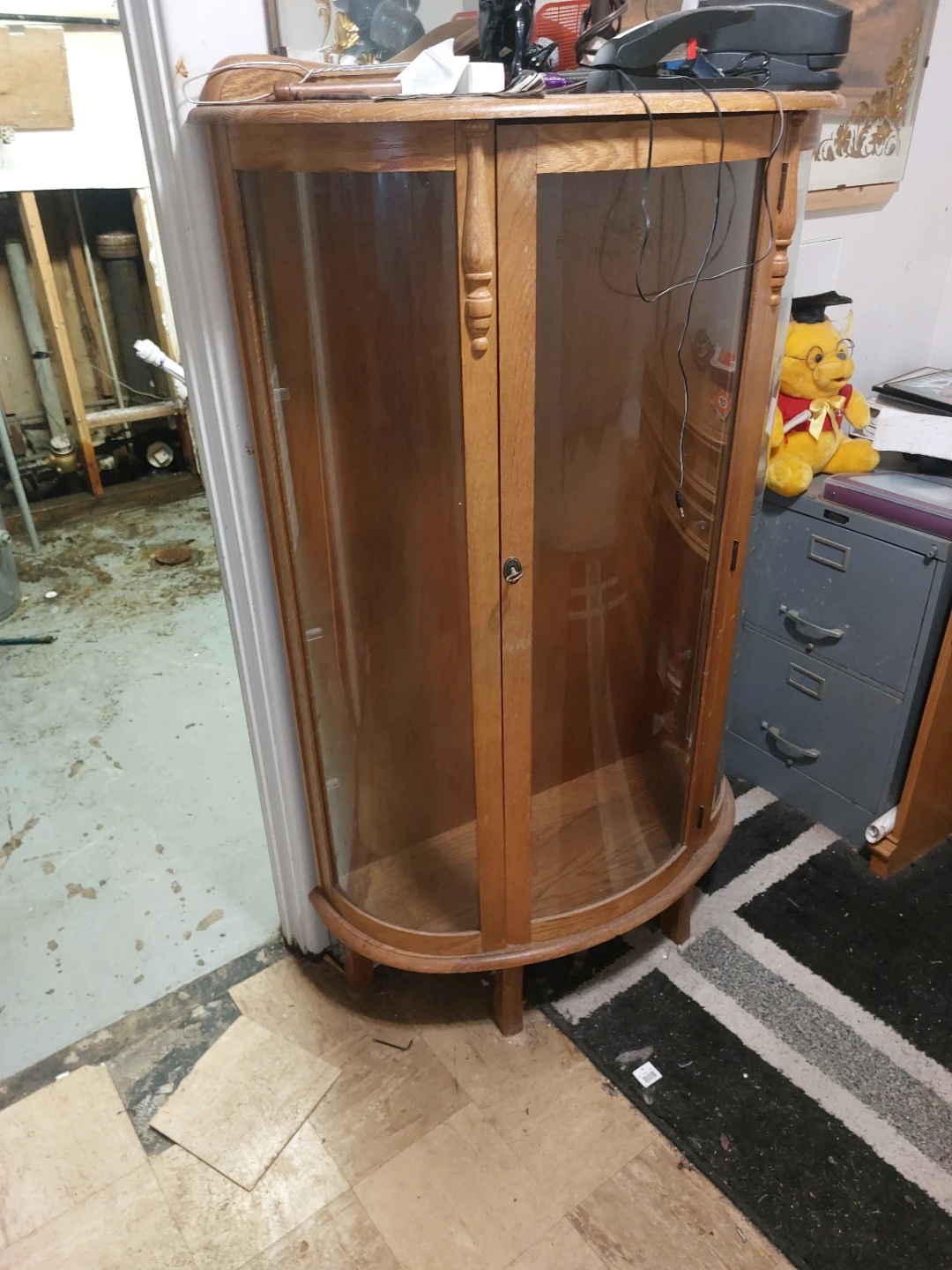 Moving sale Arrmoir, office desk, dining room set, TV cabinet - photo 3