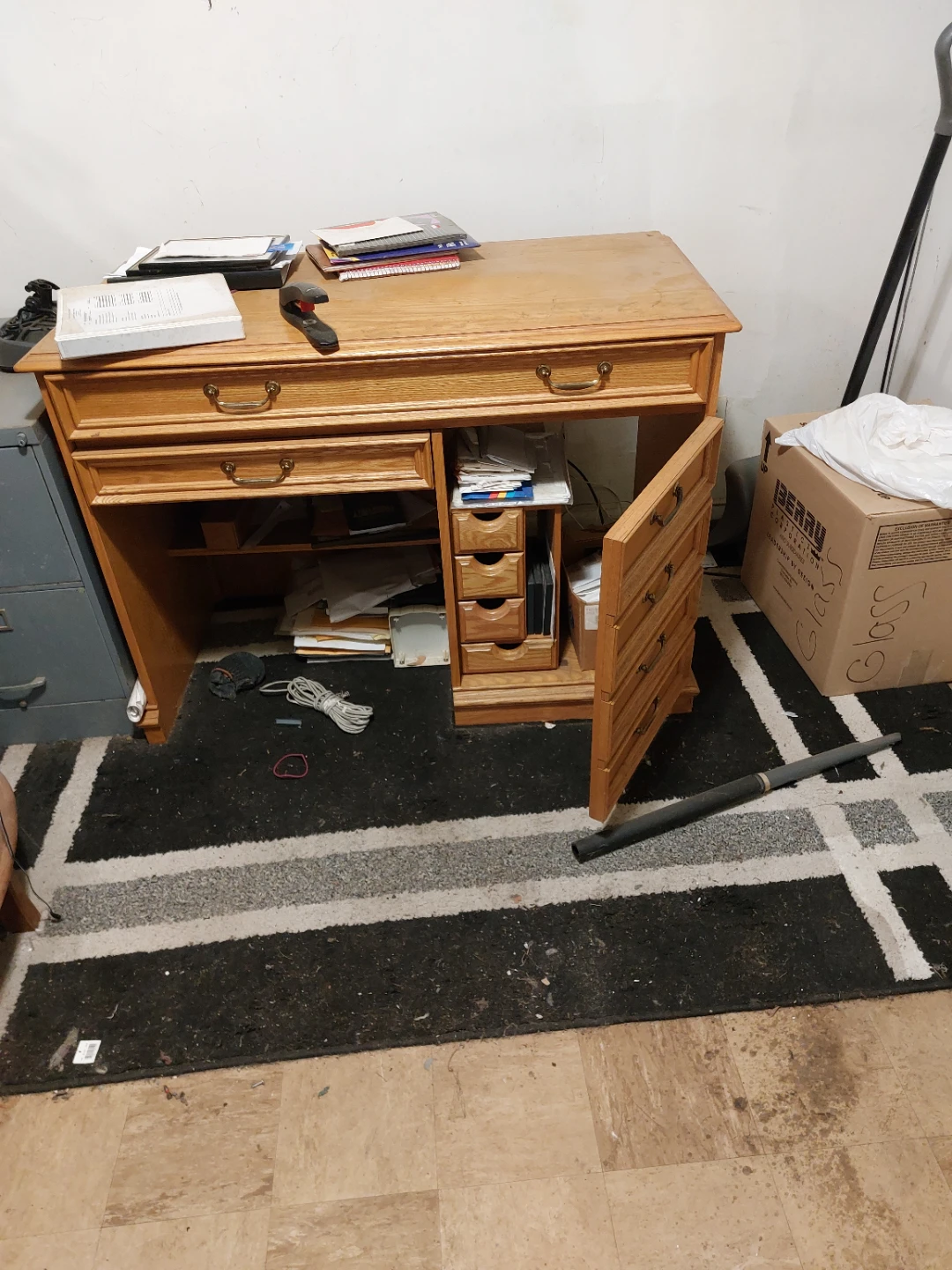 Moving sale Arrmoir, office desk, dining room set, TV cabinet - photo 5