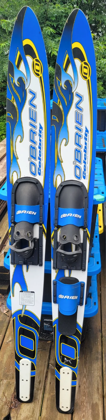 O'Brien Celebrity Water Skis