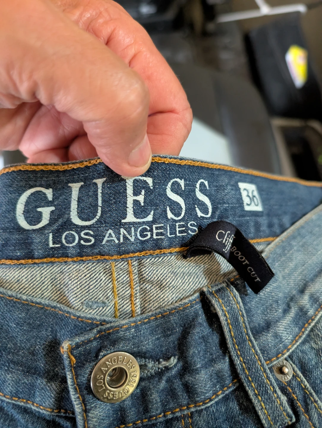 Guess Jeans - Size 36 - Boot Cut - photo 2