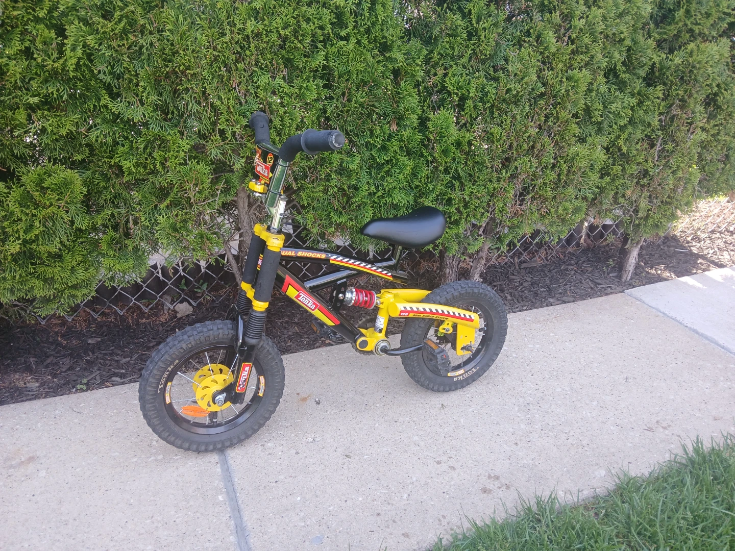 Tonka 12" Tough Wheels BMX Bike - Yellow/Black