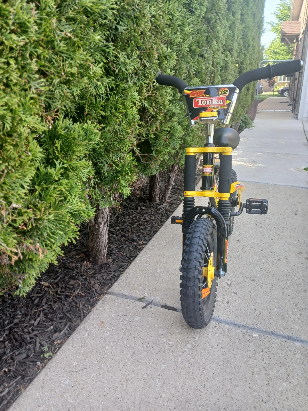 Tonka 12" Tough Wheels BMX Bike - Yellow/Black - photo 2