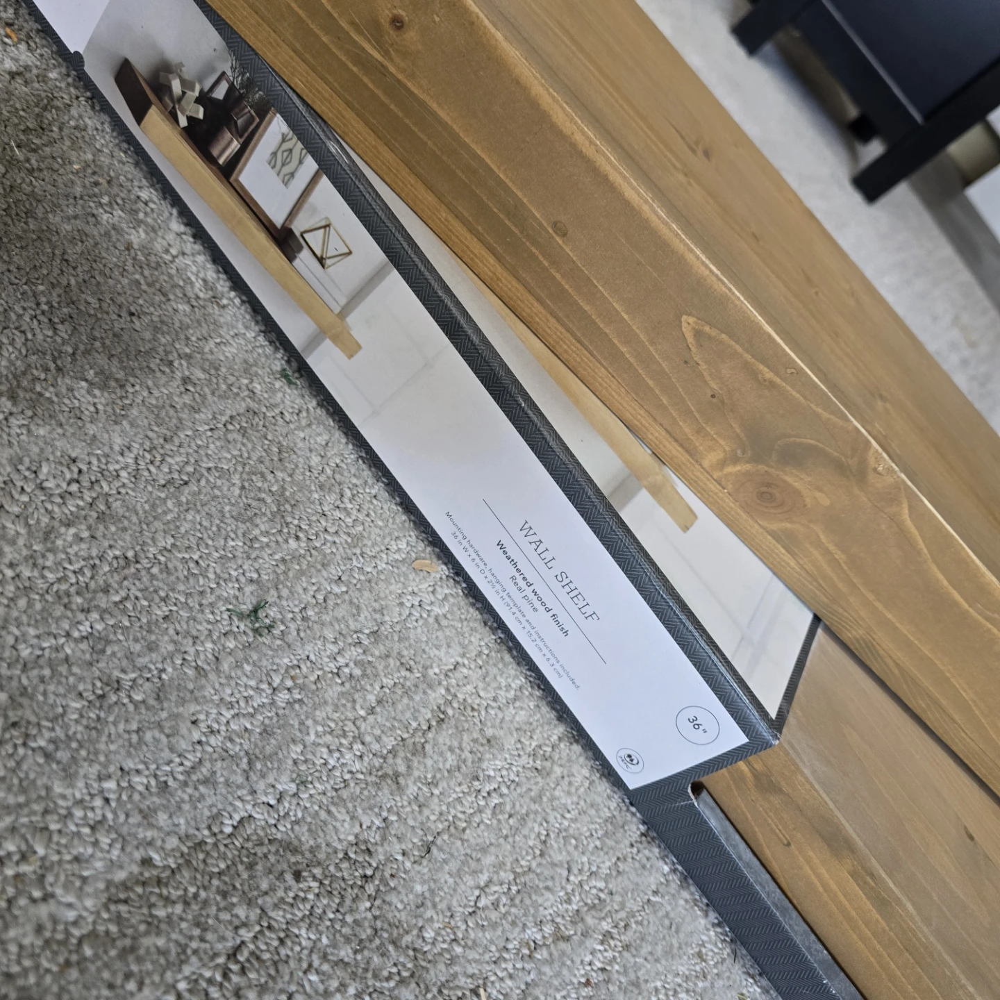 36" Wall Shelf lot of 2 - photo 2