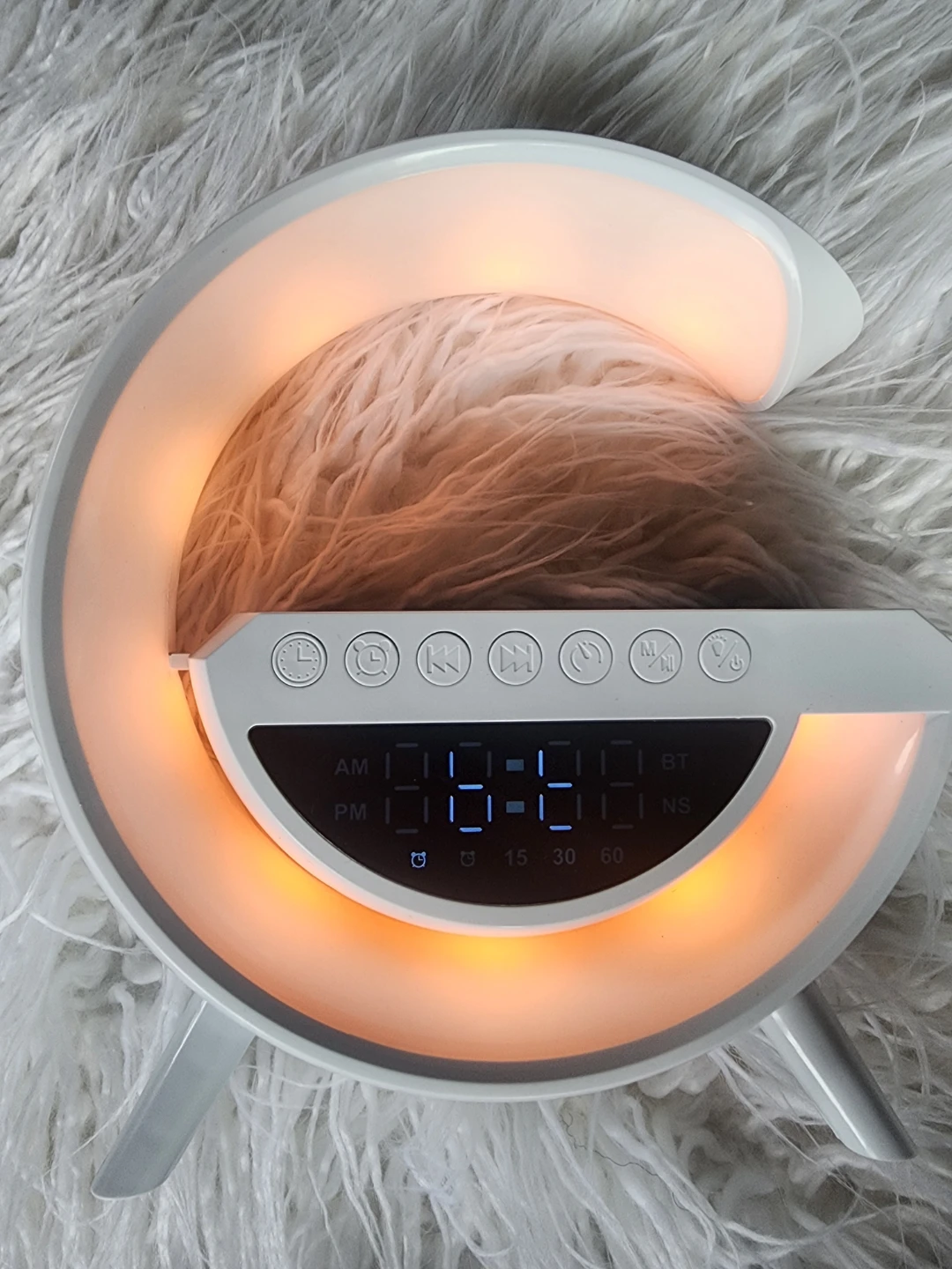 Phone Charging Alarm Clock Lamp - photo 4