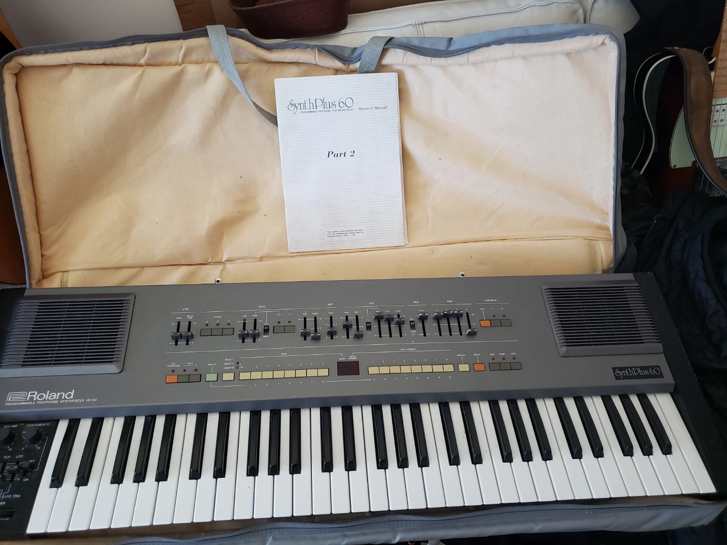 Roland HS60 synthesizer