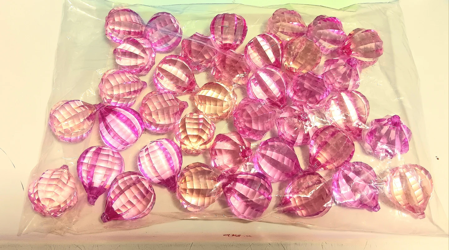 🧵Pink Faceted Acrylic Teardrop Beads🧵