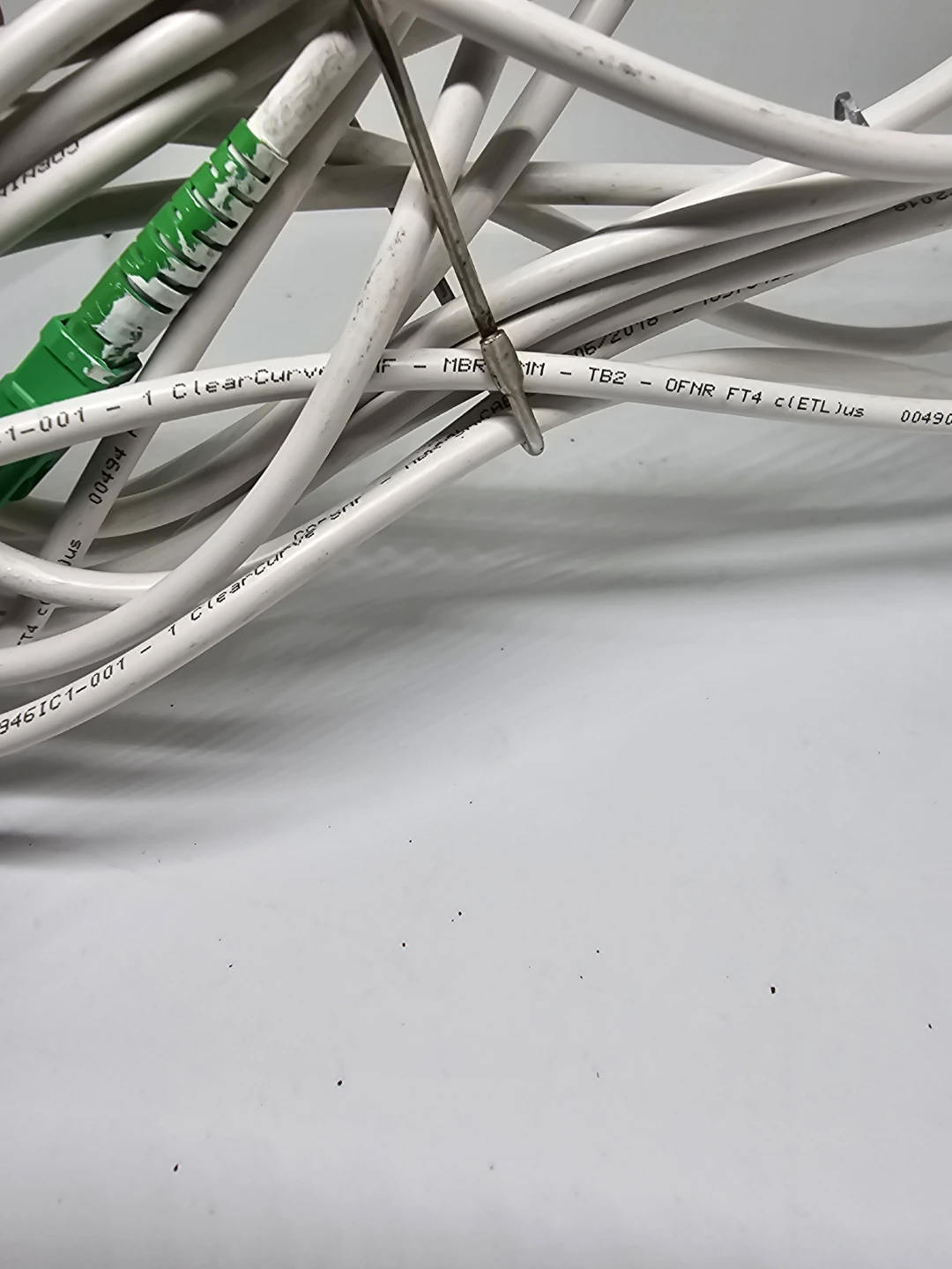White Fibre Optic Cable - photo 4