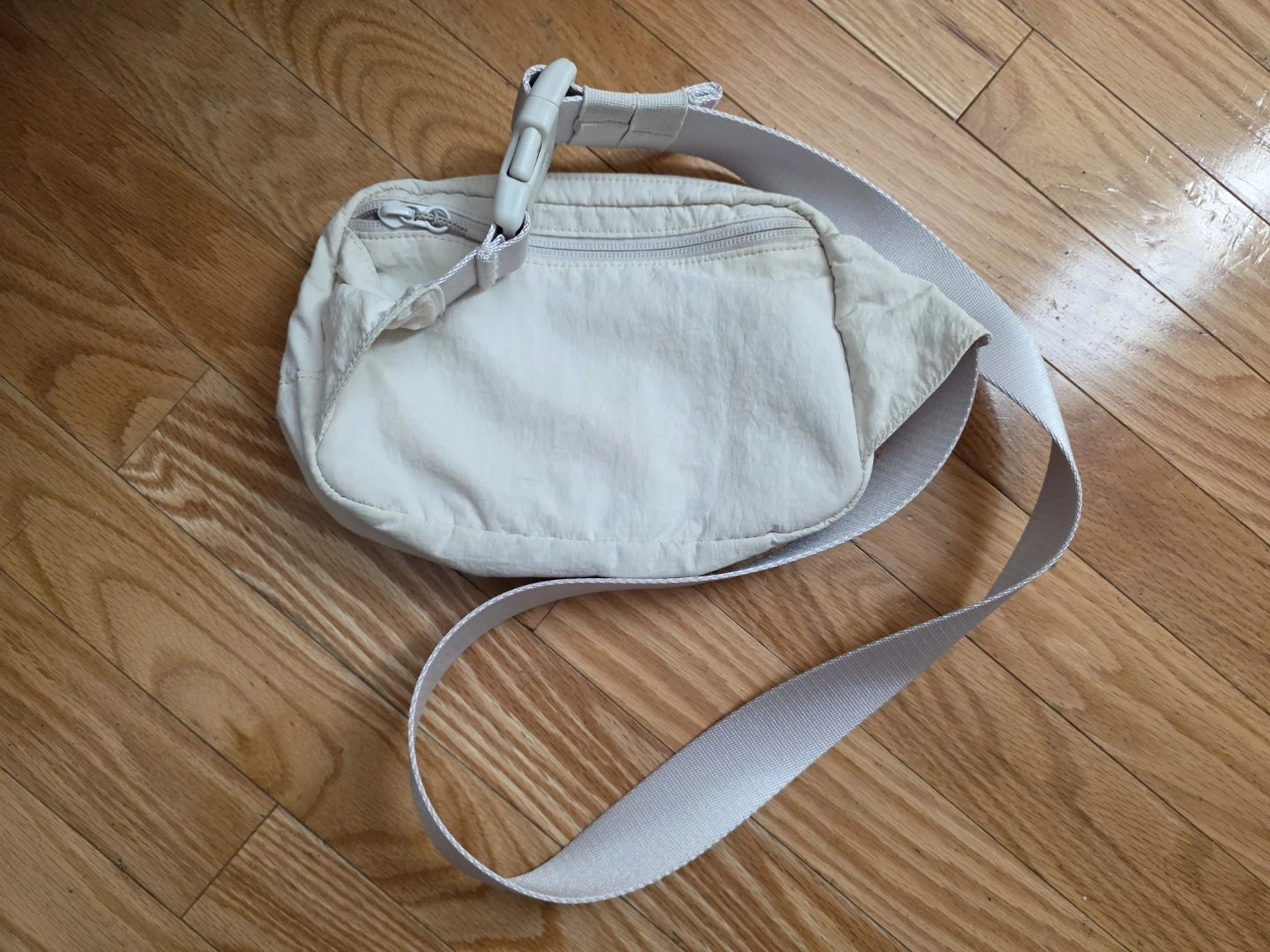 Lululemon Everywhere Belt Bag - Light Cream - photo 2