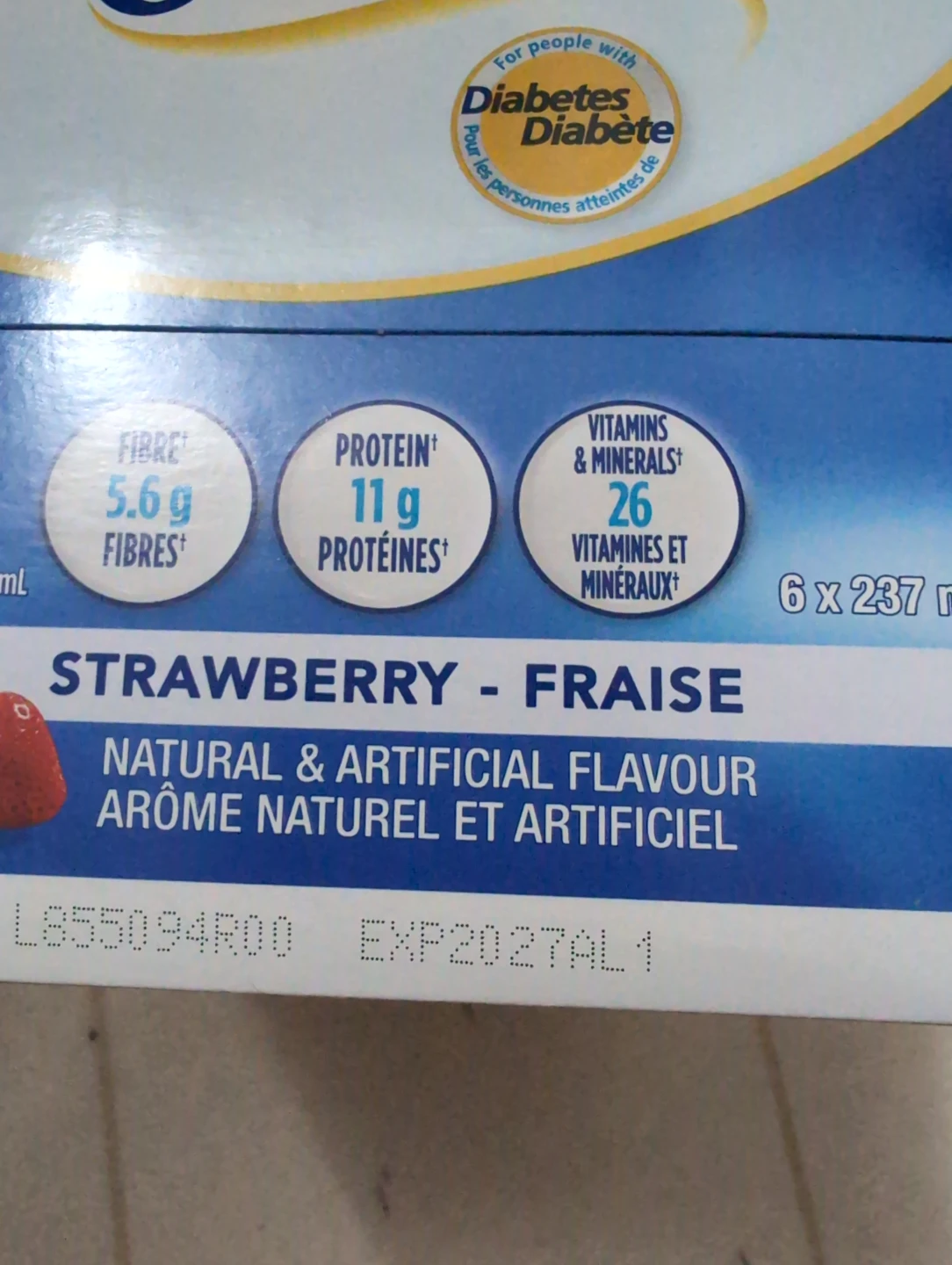 Glucerna Strawberry & Vanilla Shakes (6 x 237 mL) - photo 2