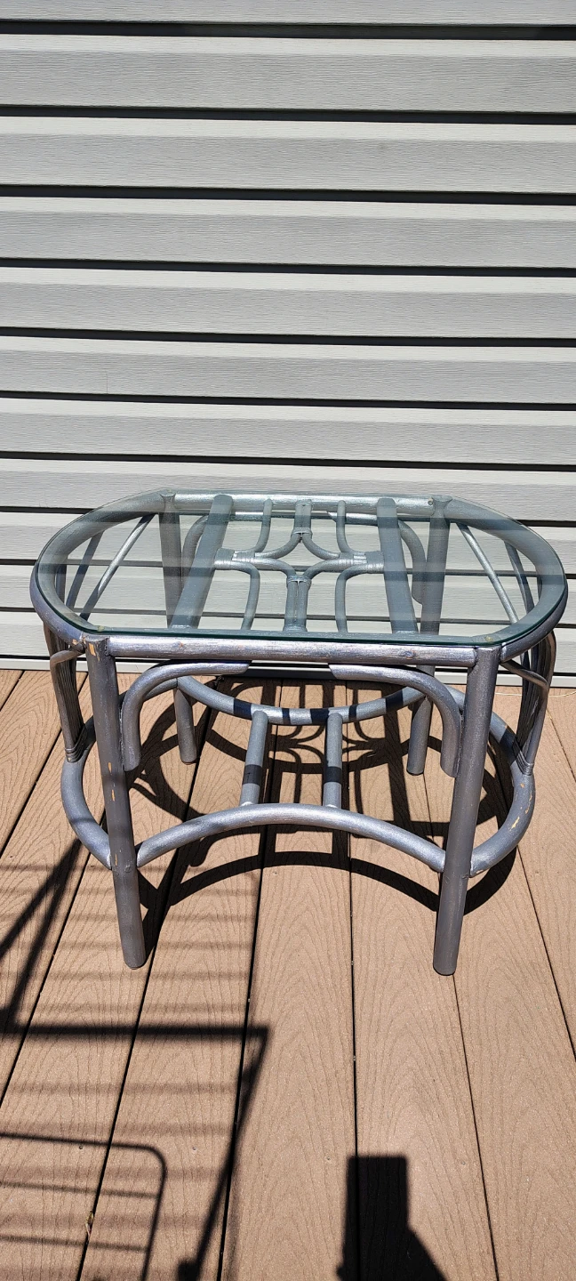 🌿 Stylish Multipurpose Table – Indoor or Outdoor Use! 🌿