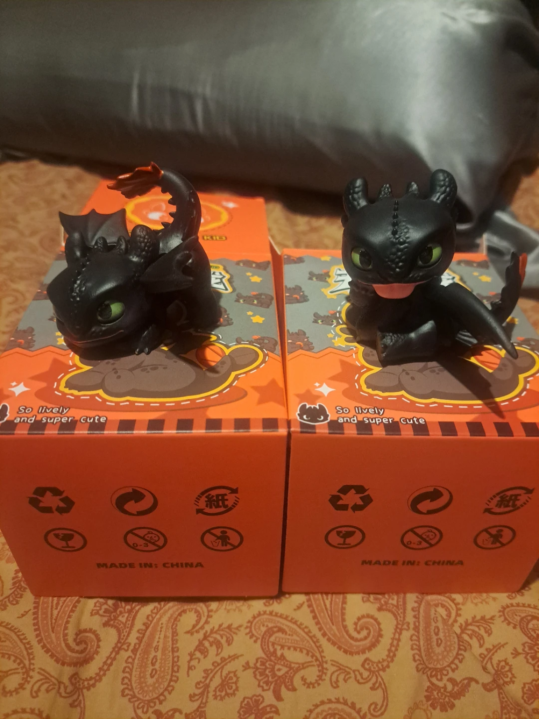 HTTYD Toothless kids blind box figurines - photo 2