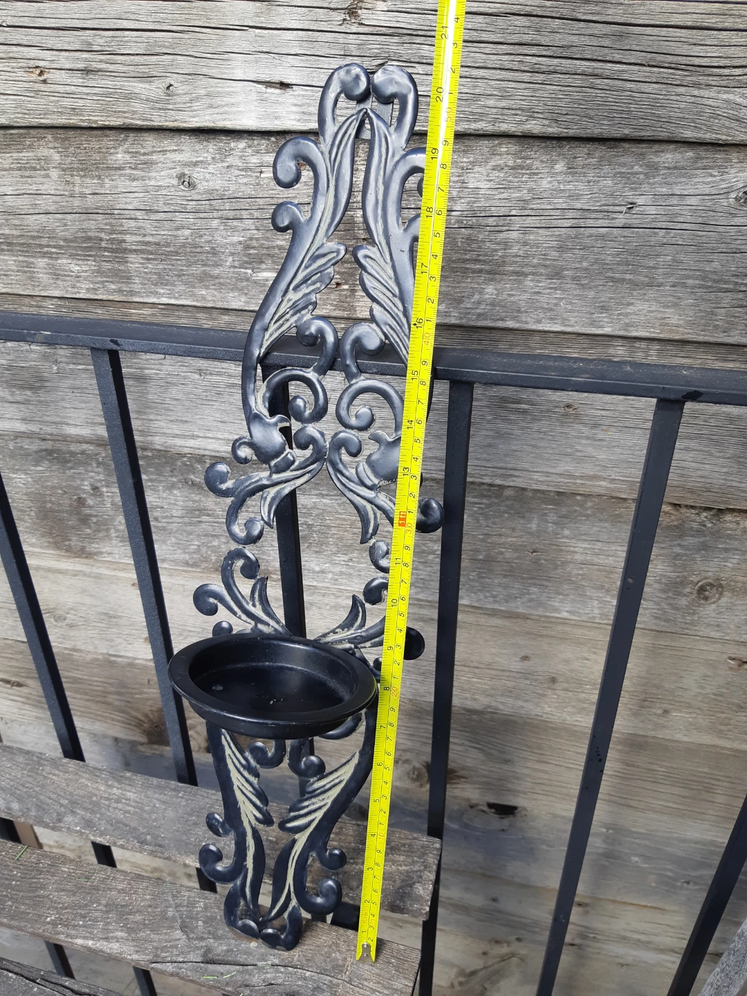 Intriquite Ornate Cast Iron wall sconce / candle holder - photo 4