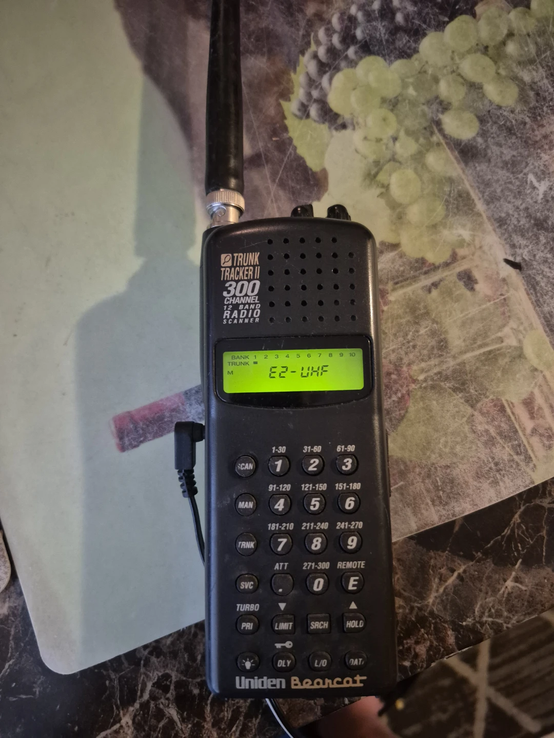 Uniden Bearcat Trunk Tracker II 300 Channel Radio Scanner