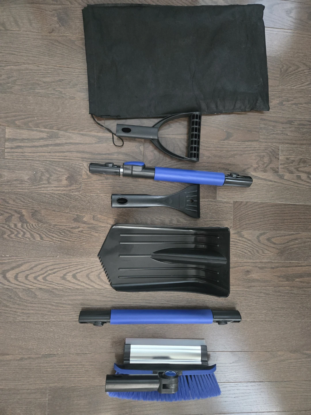 5-Piece Extendable Snow Brush and Ice Scraper Set with Bag - photo 2