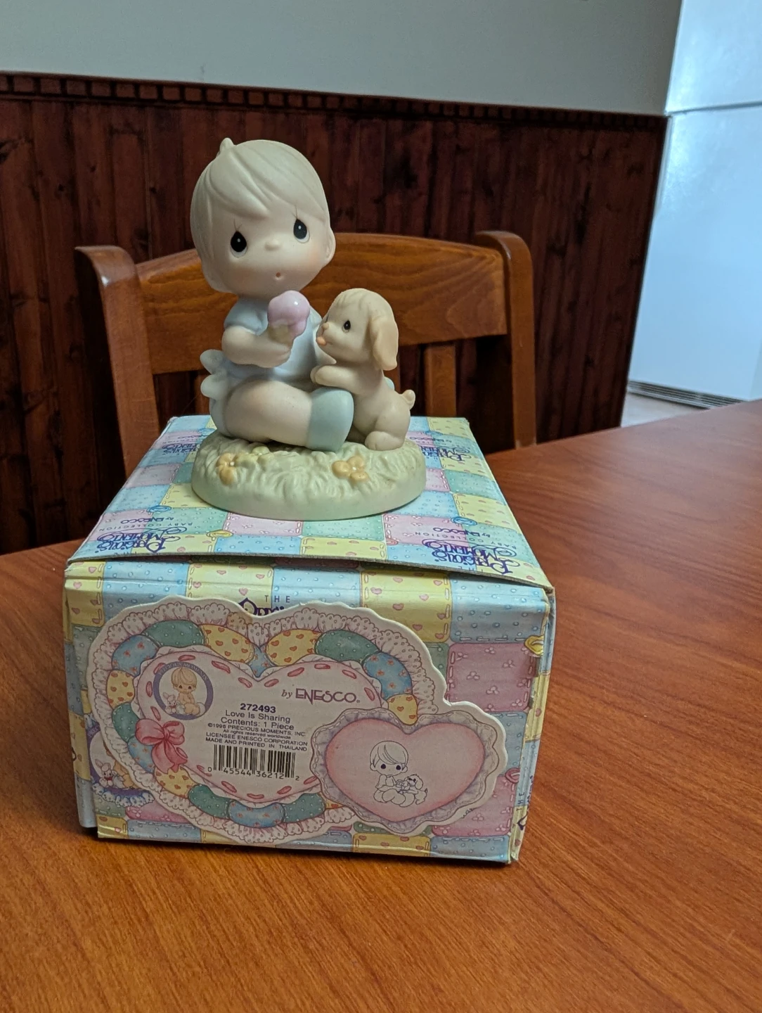 Enesco Precious Moments Love Is Sharing Figurine
