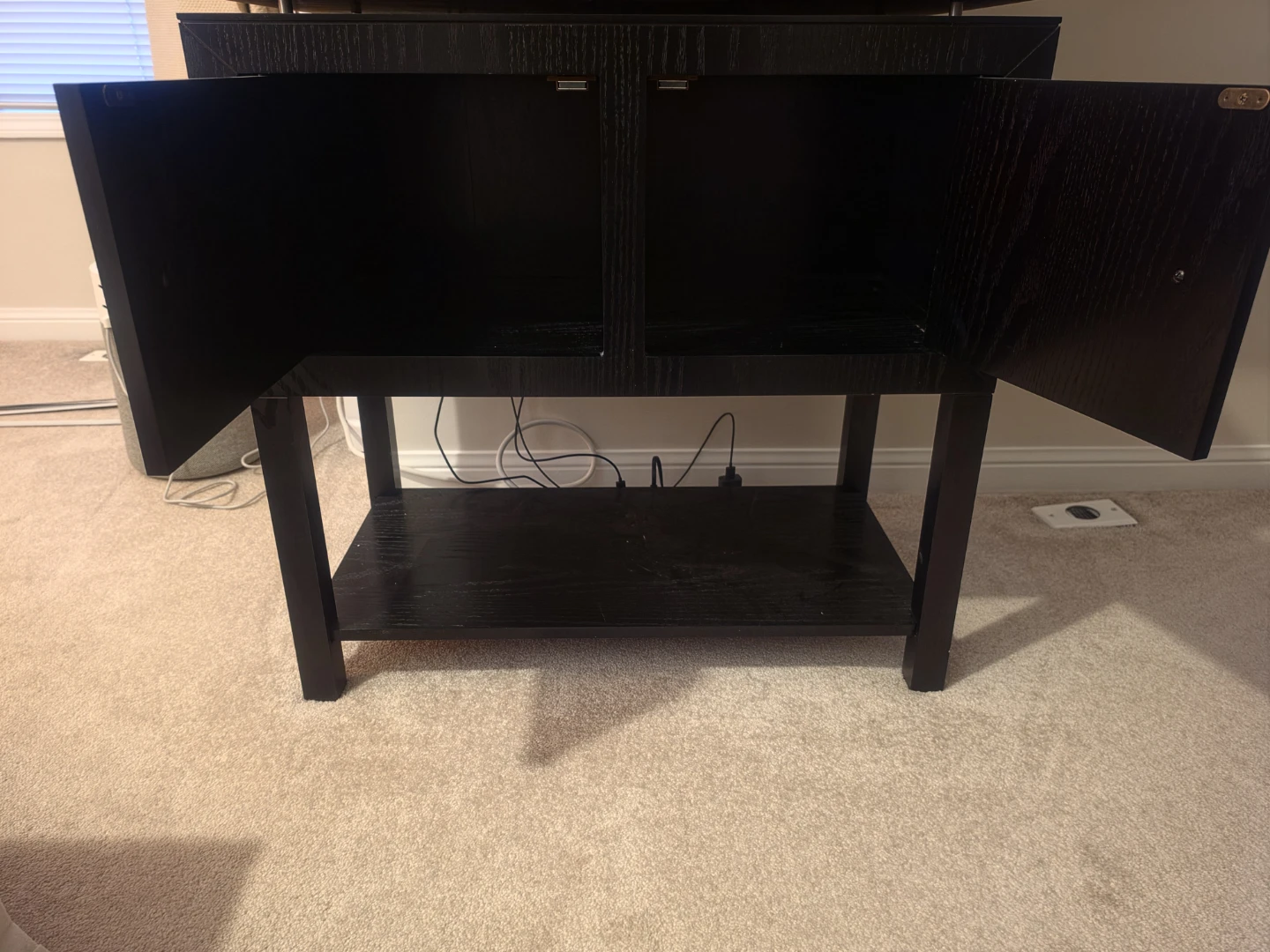 Brown side /entry way table/ tv stand - photo 2
