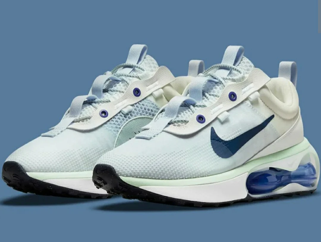 Brand new Women's Air Max 2021 Sneakers