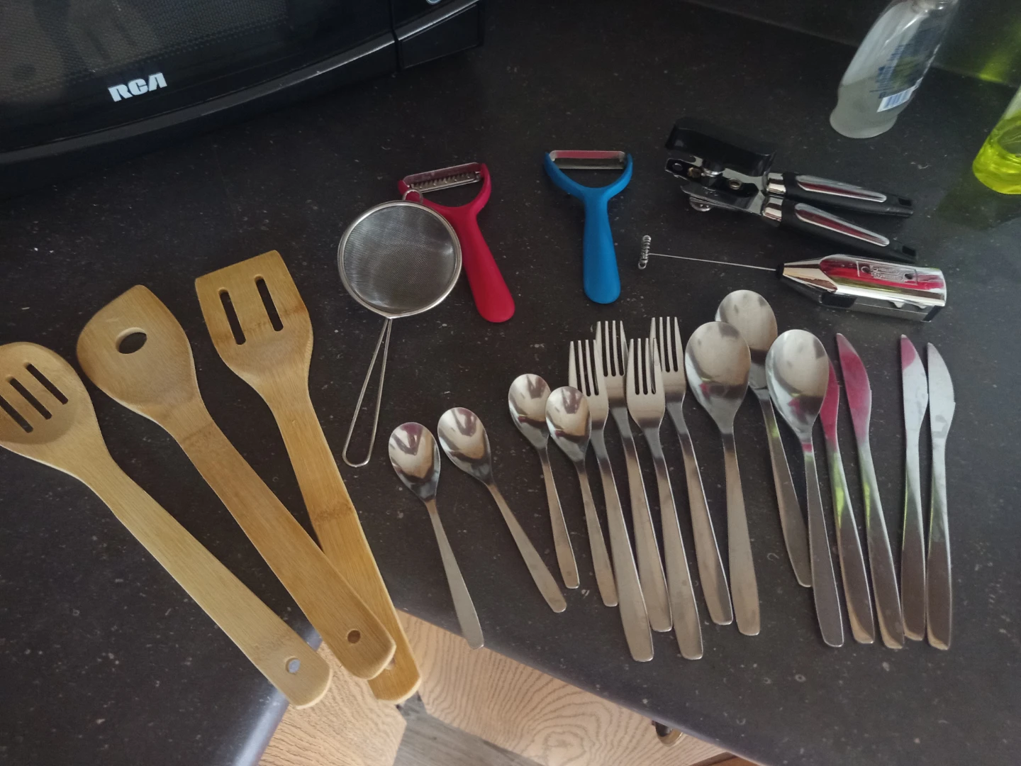 Kitchen Utensil Bundle – $12