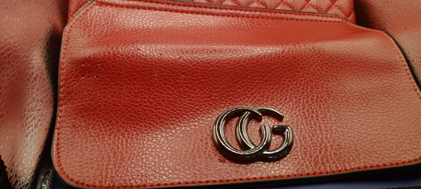 Red Clutch Purse with GG Logo - photo 4