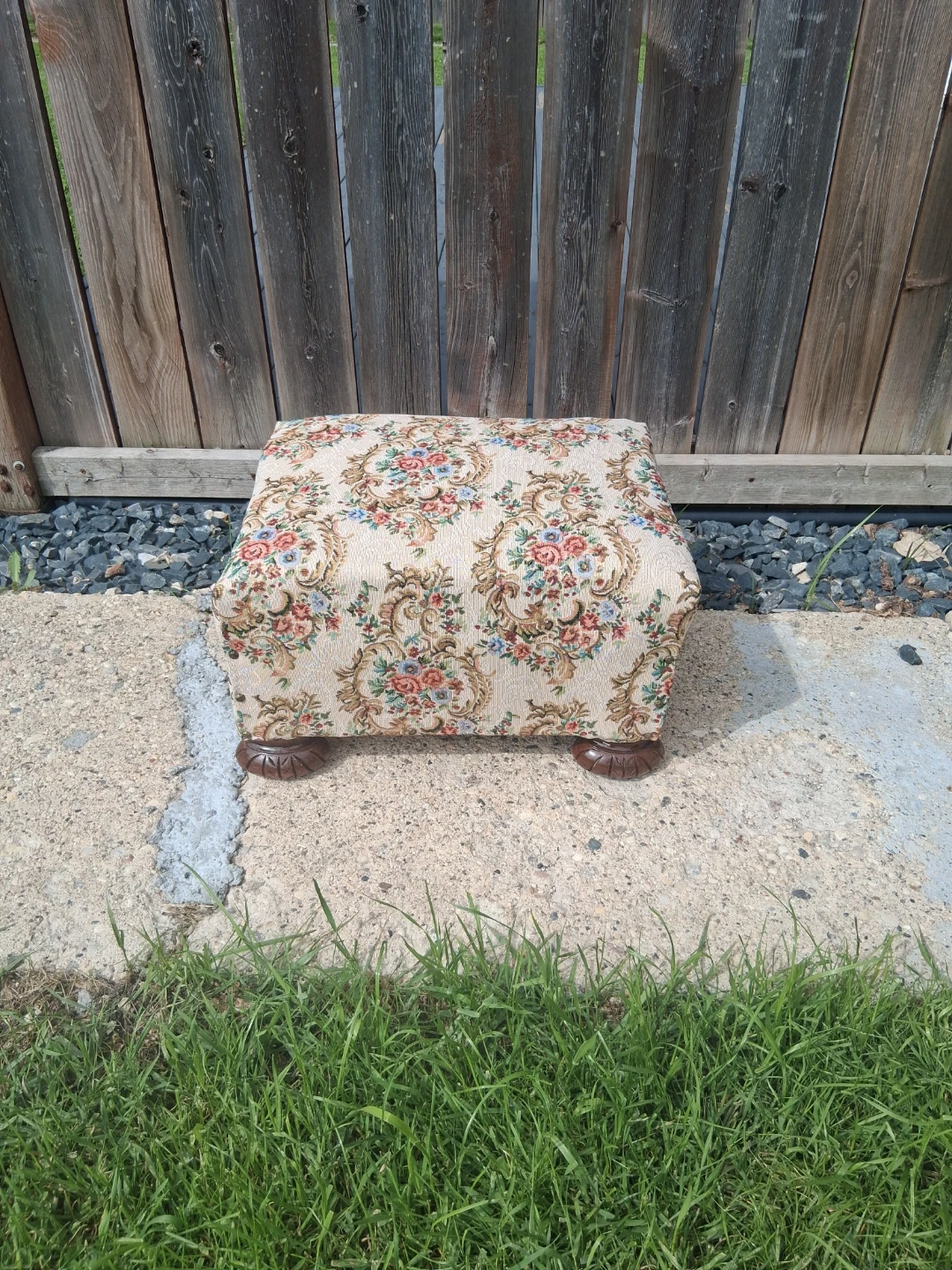 1940s vintage Floral Ottoman Footstool