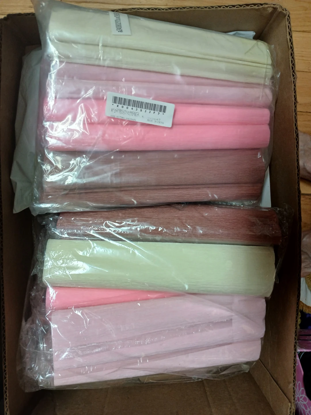 Crepe Paper Rolls Assorted Colours - photo 2