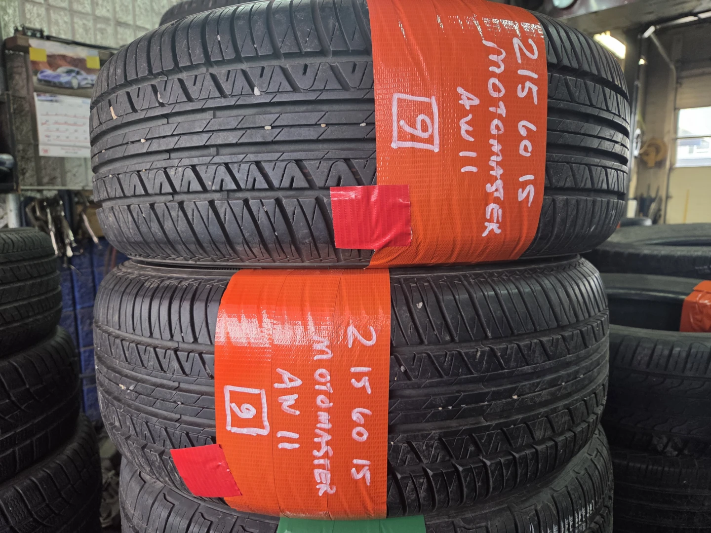 Motomaster 215/60R15 Tires (Set of 2)