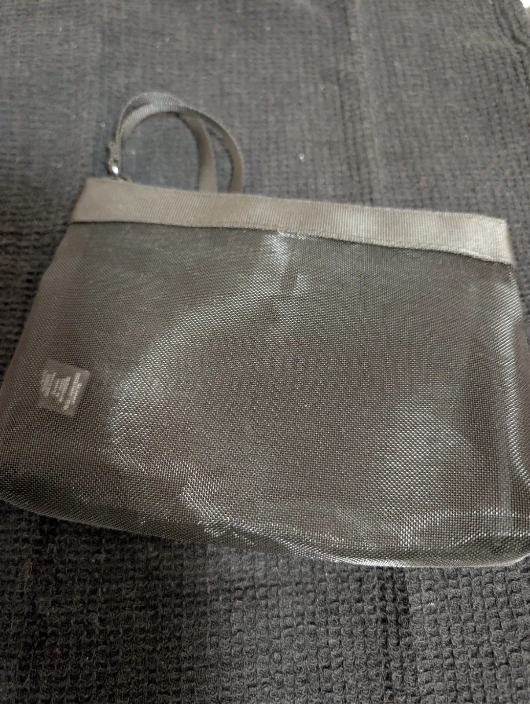 Black Mesh Pouch/MakeUp Bag - photo 2