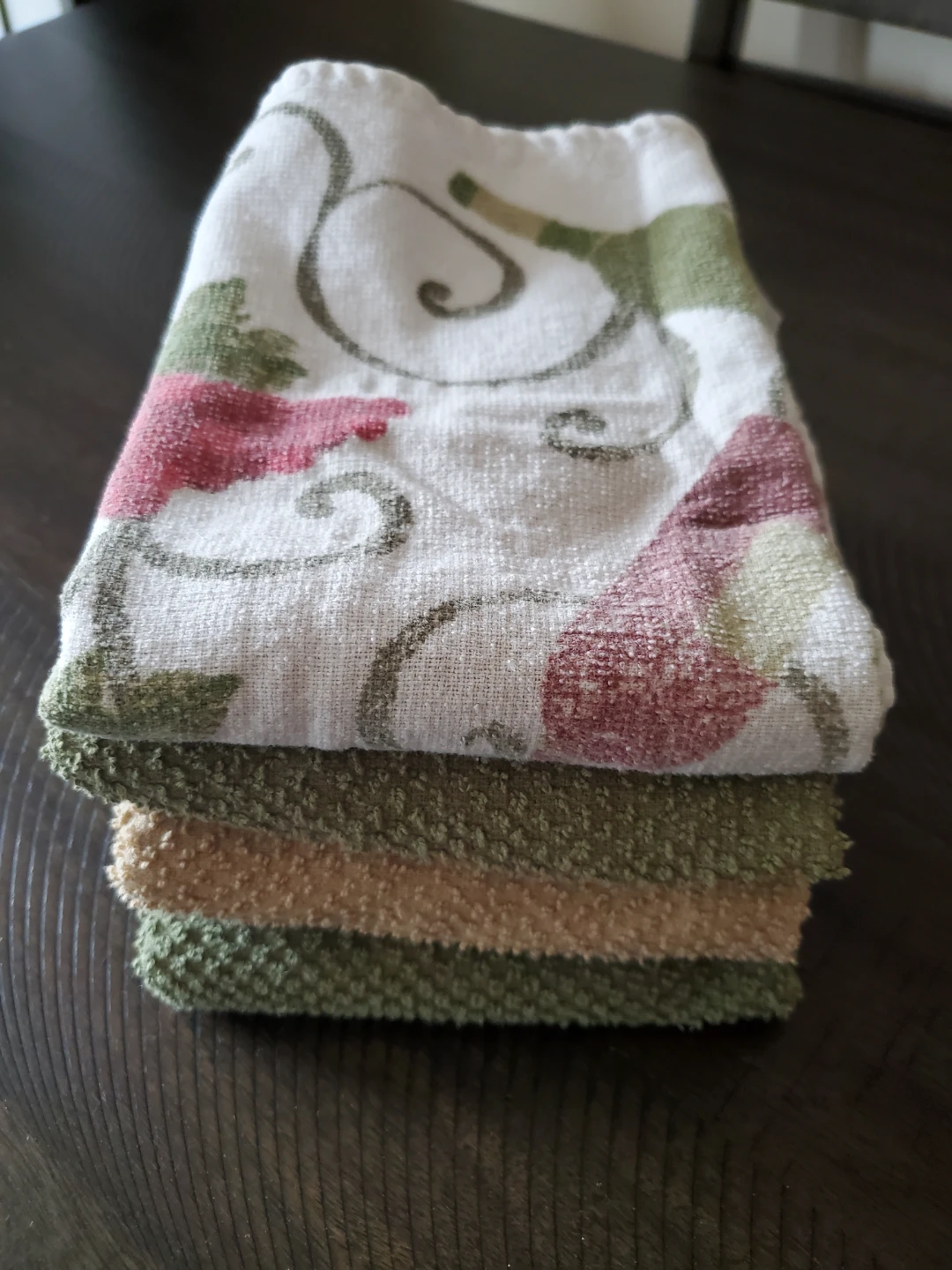 Set of 4 Kitchen Towels ⚽️