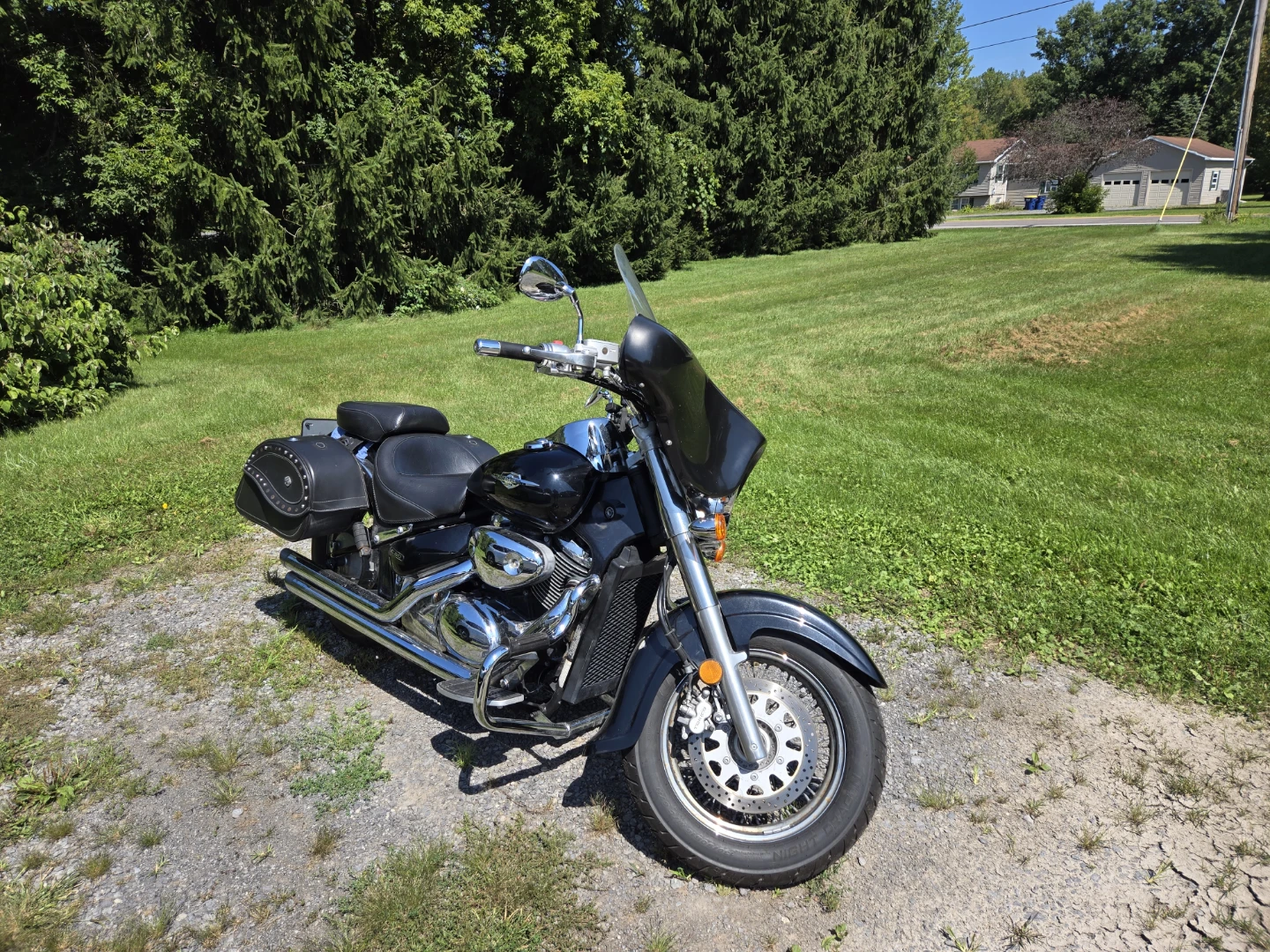 Black Suzuki Boulevard C50 Motorcycle - photo 3