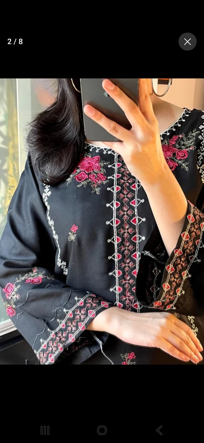 Black Embroidered Kurti with Pants - photo 2
