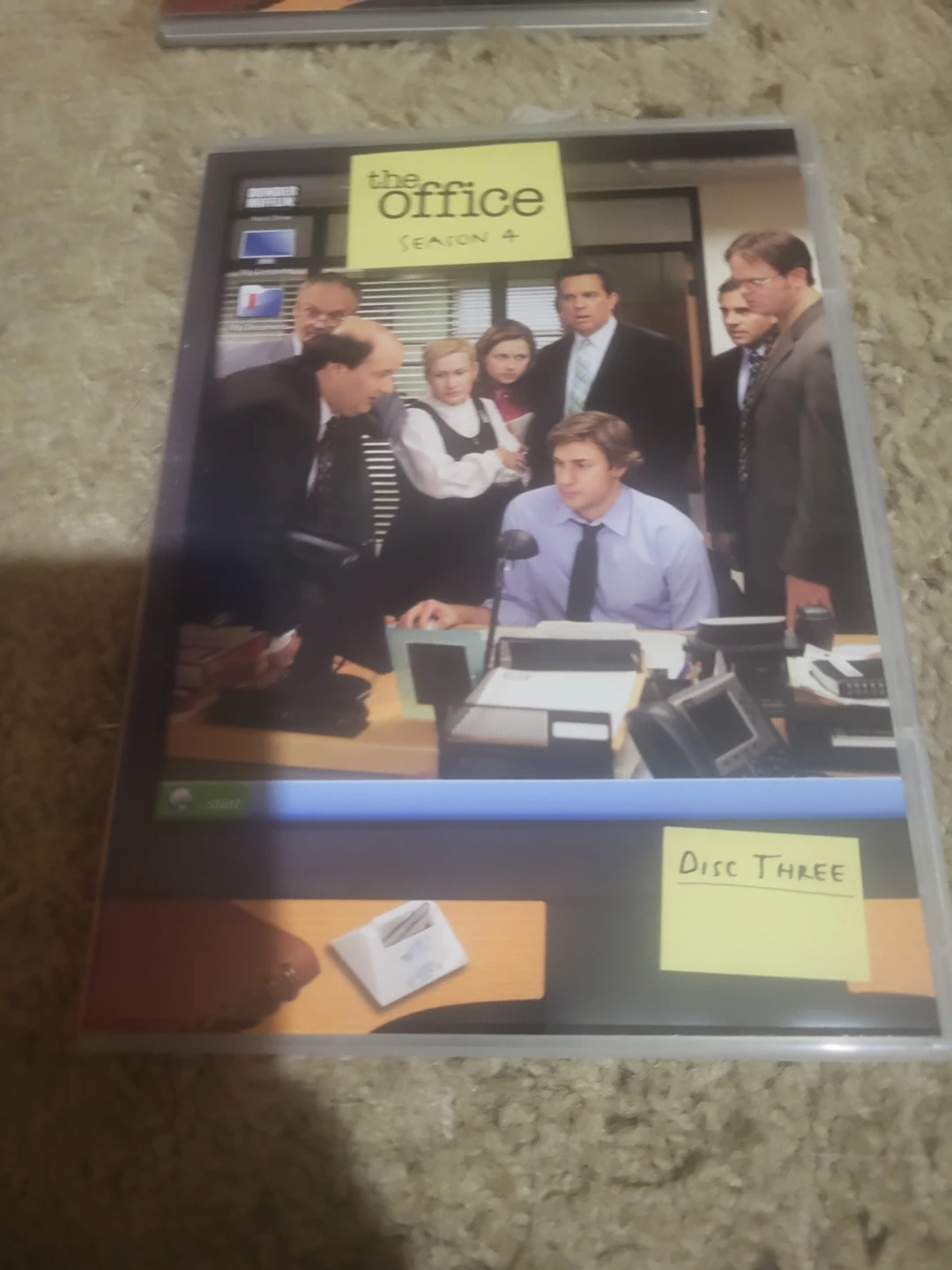 The Office Season 4 DVD Set - photo 4