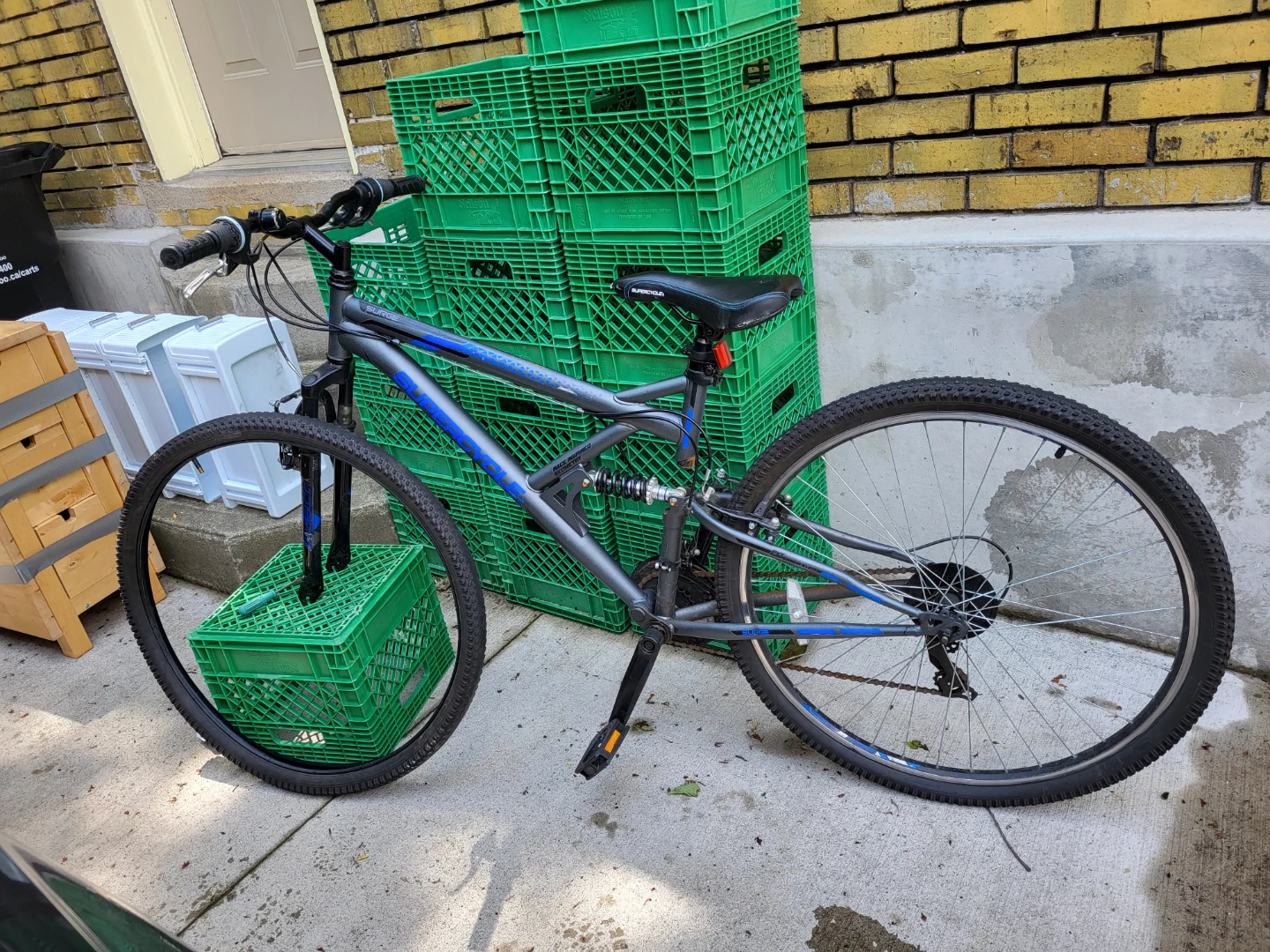 Gray Surge Mountain Bike 29 inch needs front wheel