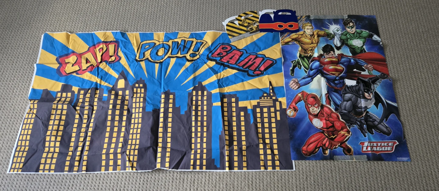 Assorted Birthday Party Backdrops & Decor - photo 4