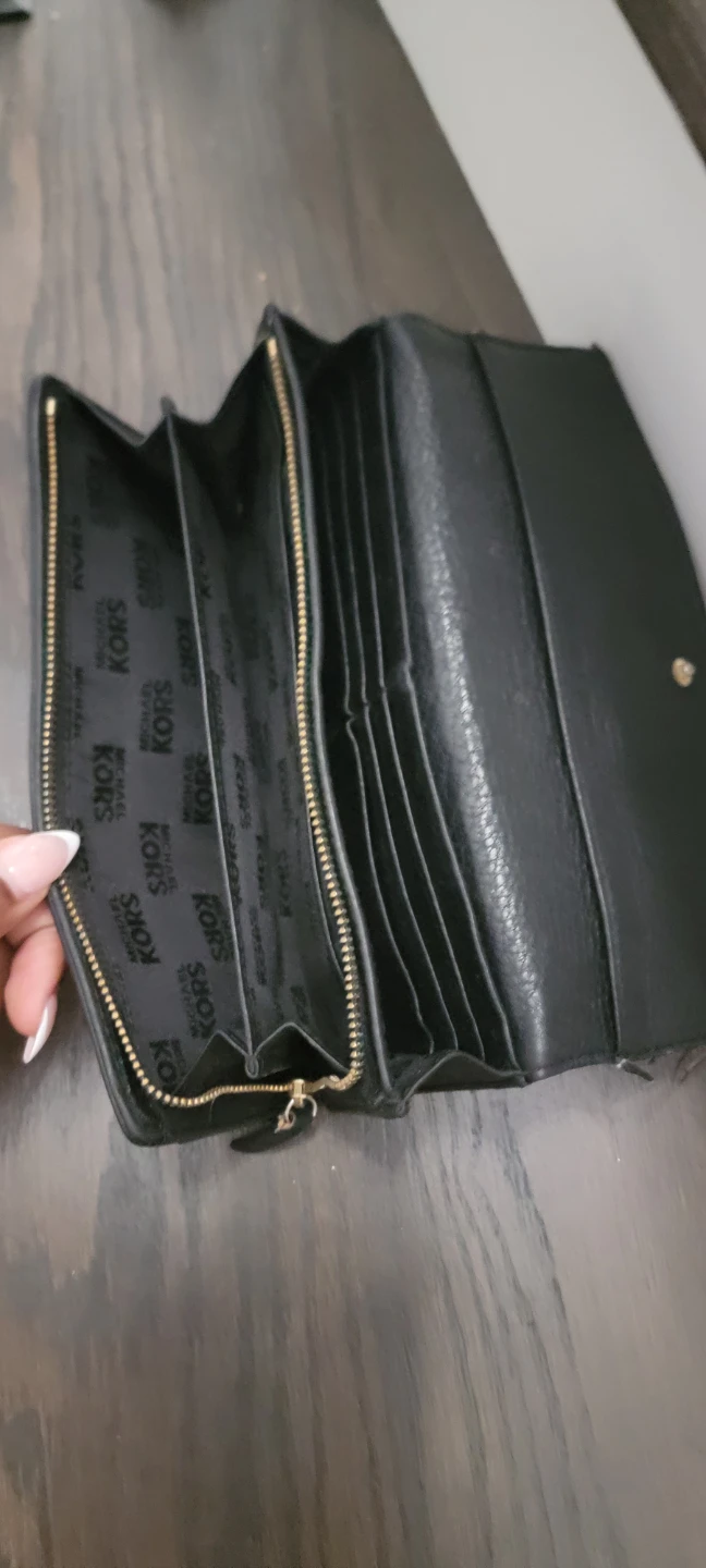 Michael Kors Black Leather Wallet - photo 3
