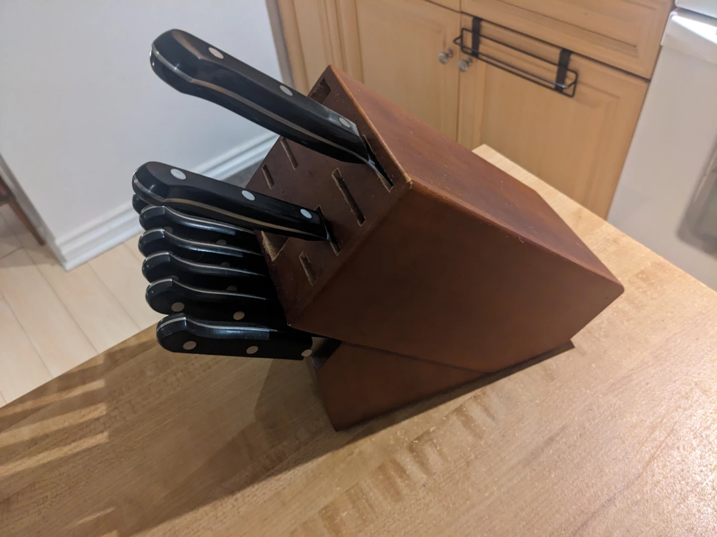 Wooden Knife Block Set with Knives