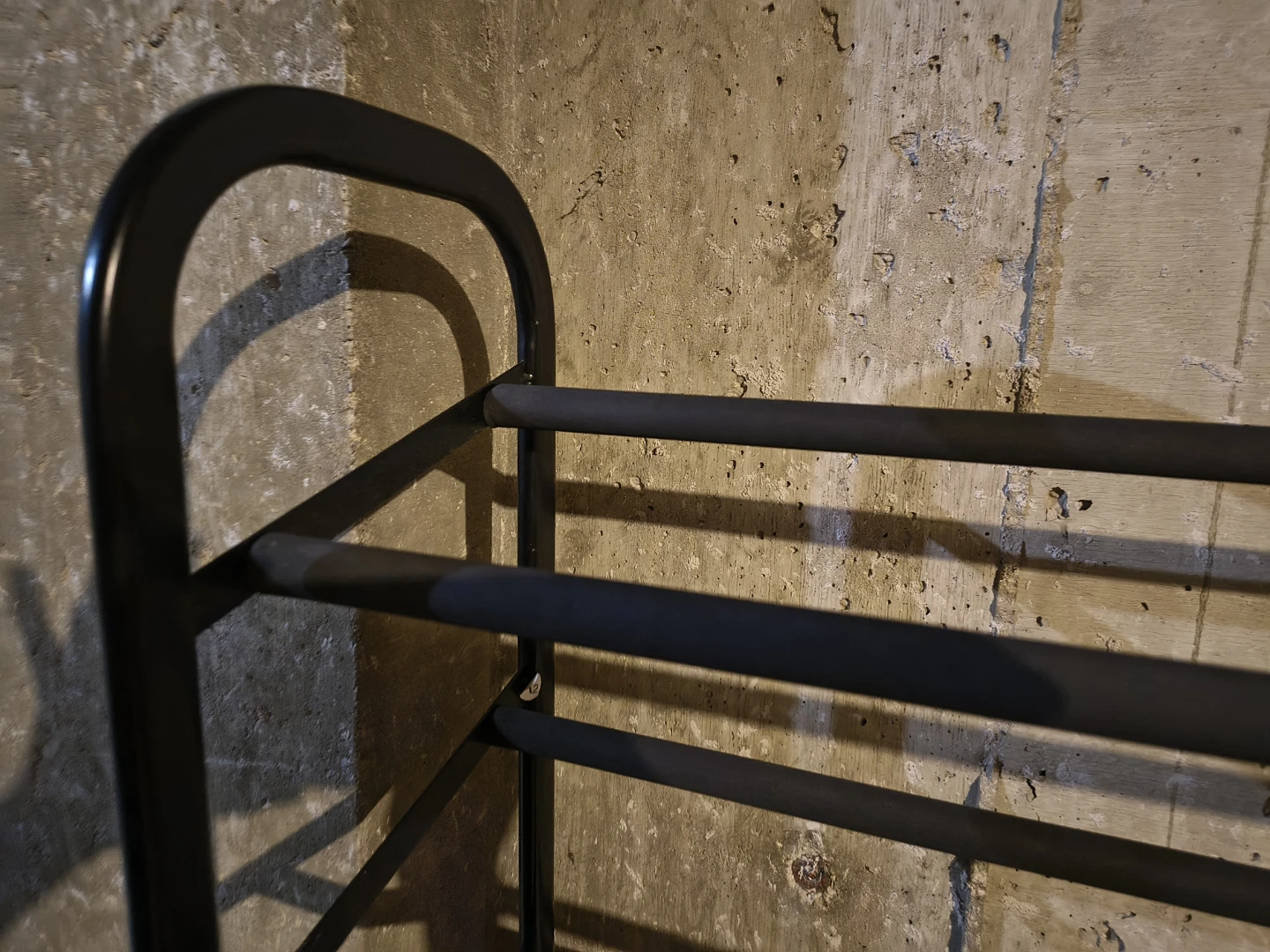 Black Metal 5-Tier Shoe Rack - photo 2