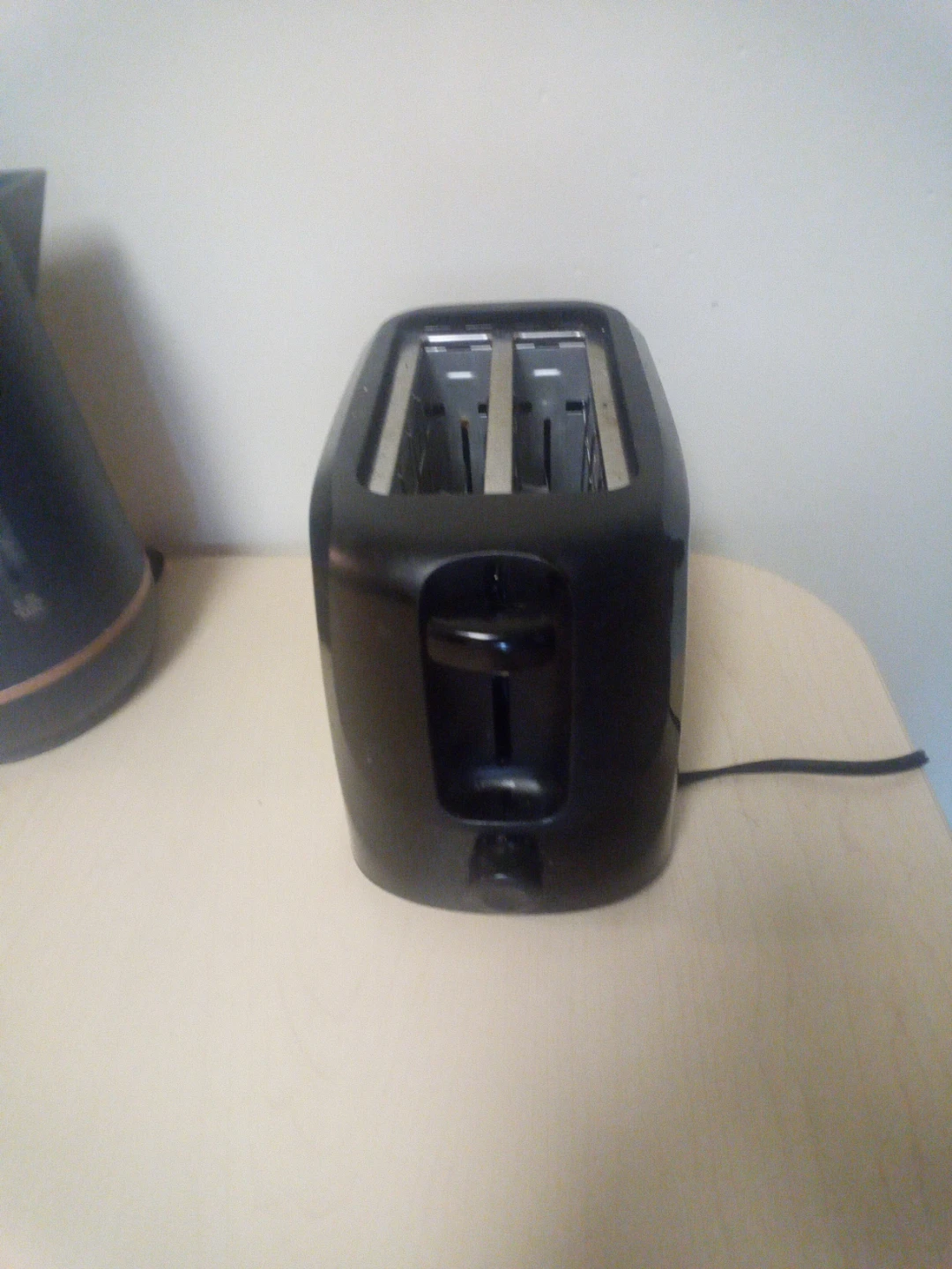 Black 2-Slice Toaster
