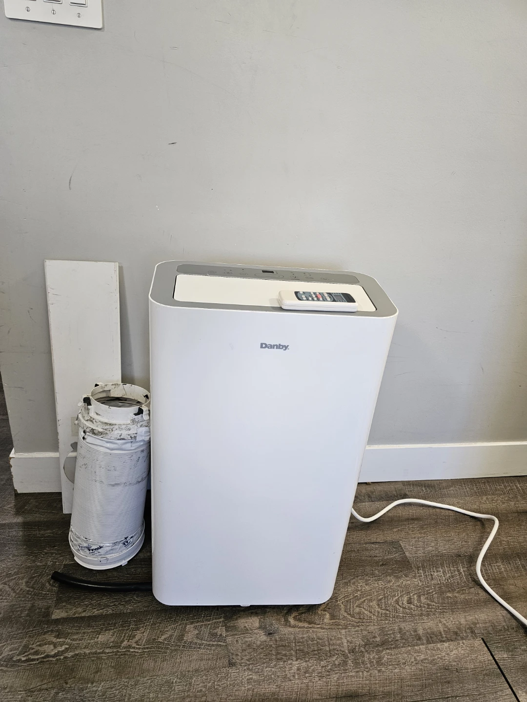 Danby Portable Air Conditioner with Remote - photo 3