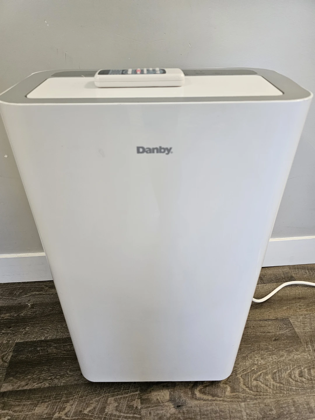 Danby Portable Air Conditioner with Remote - photo 4