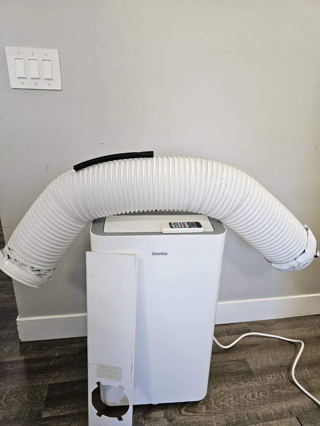 Danby Portable Air Conditioner with Remote - photo 5