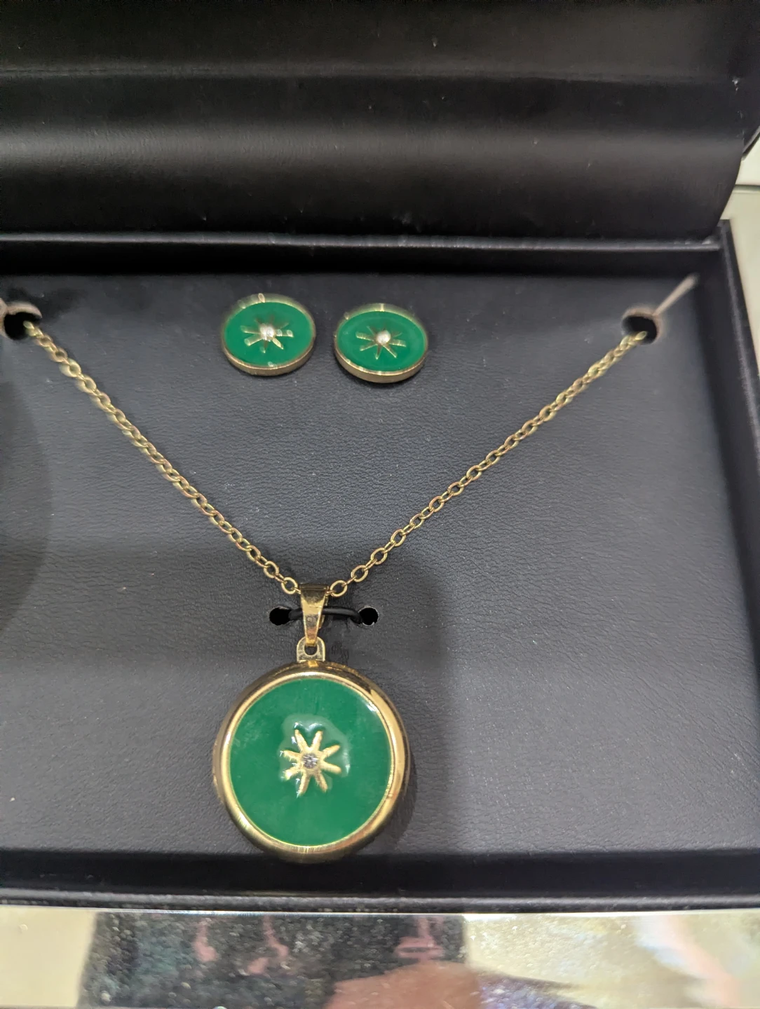 Bebe Watch and Jewellery Set - photo 3