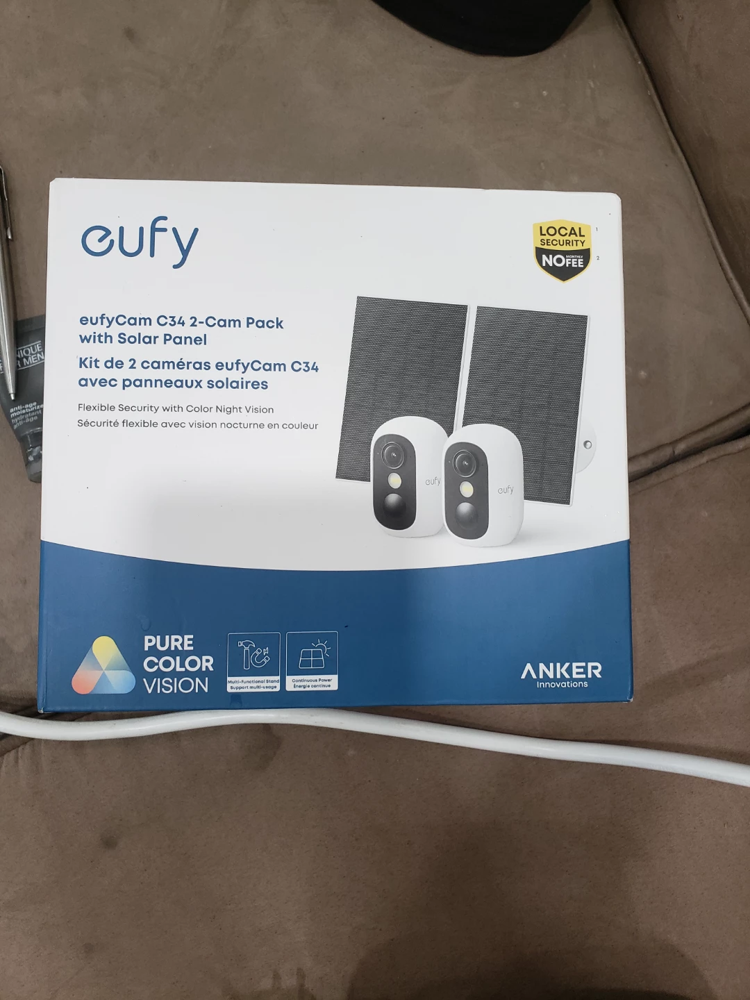 eufy eufyCam C34 2-Cam Pack with Solar Panel roughly 400$ - photo 2