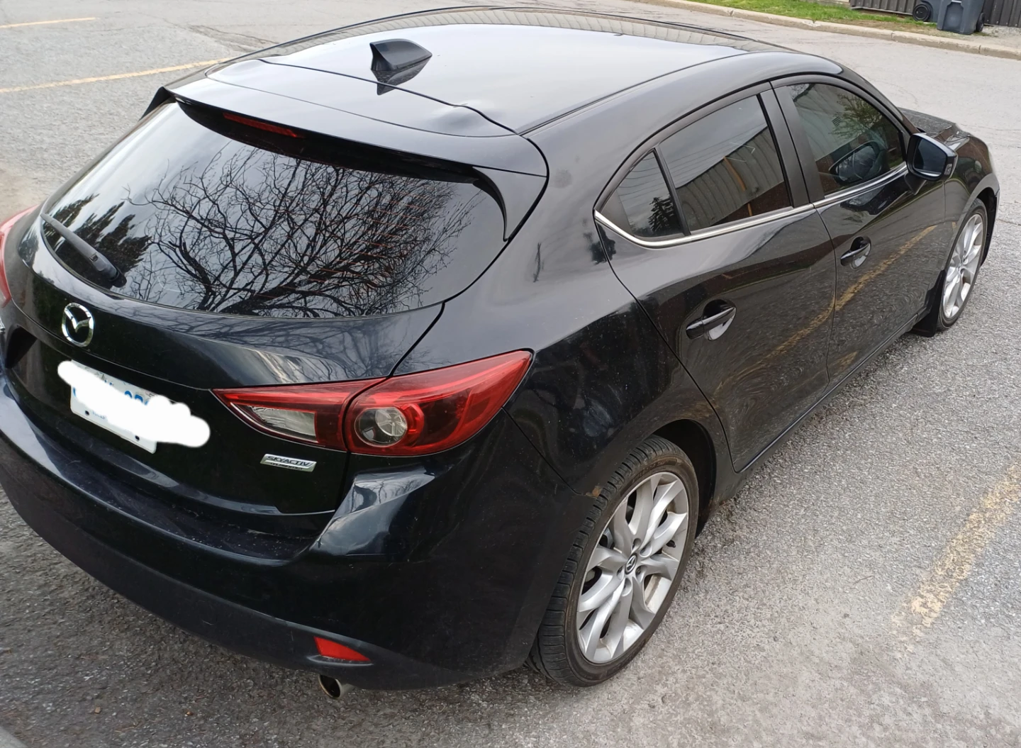 Black Mazda 3 Hatchback - photo 3