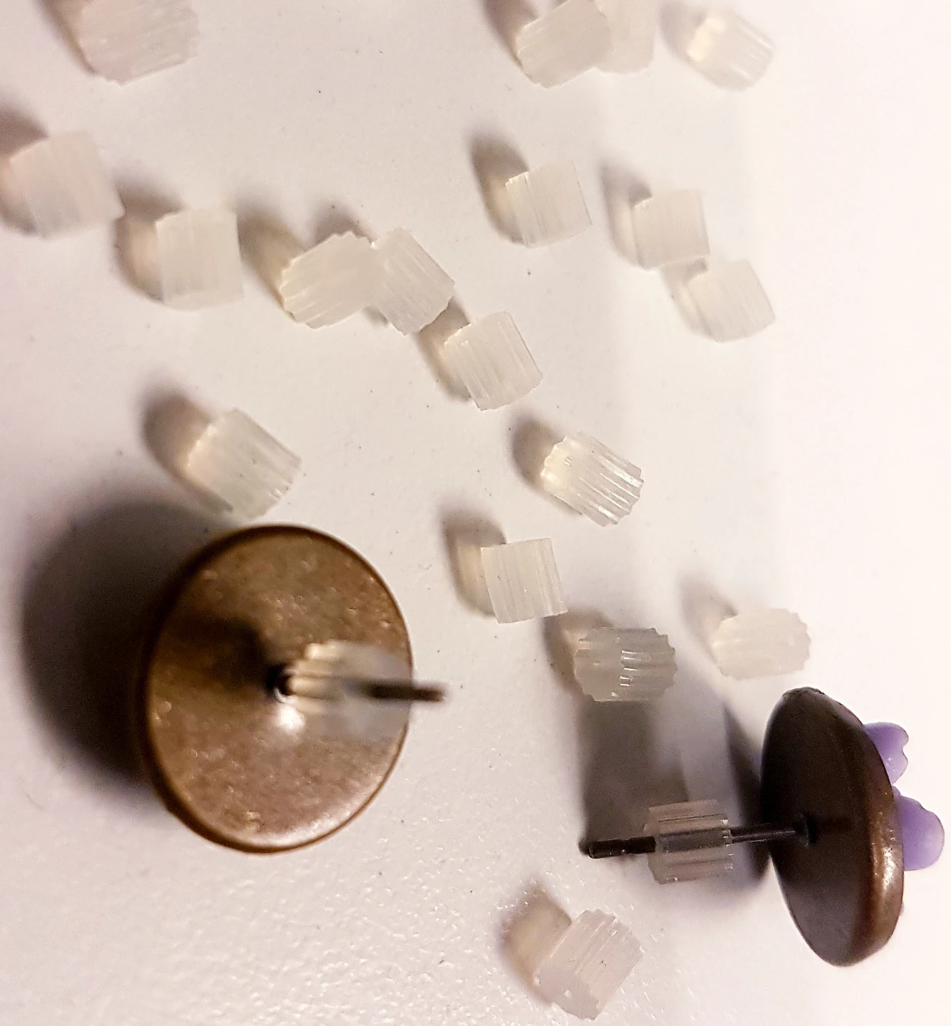 Lot of 40 Earring Backs - photo 3