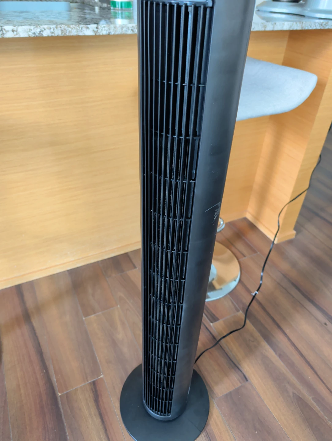 Philo Deco Black Tower Fan TF07P - photo 2