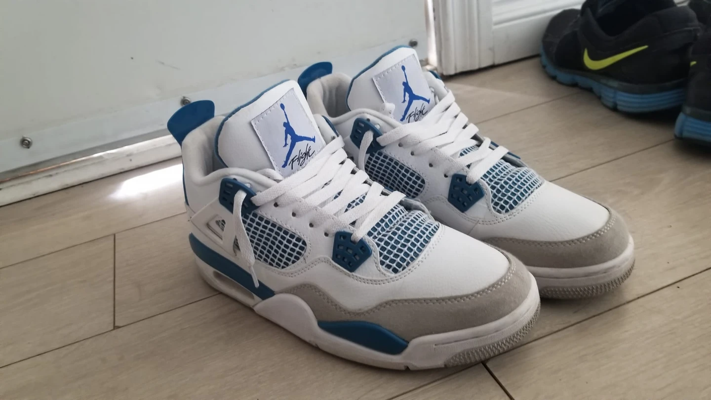 Air Jordan 4 Retro SE 'Craft Photon Dust' - photo 4